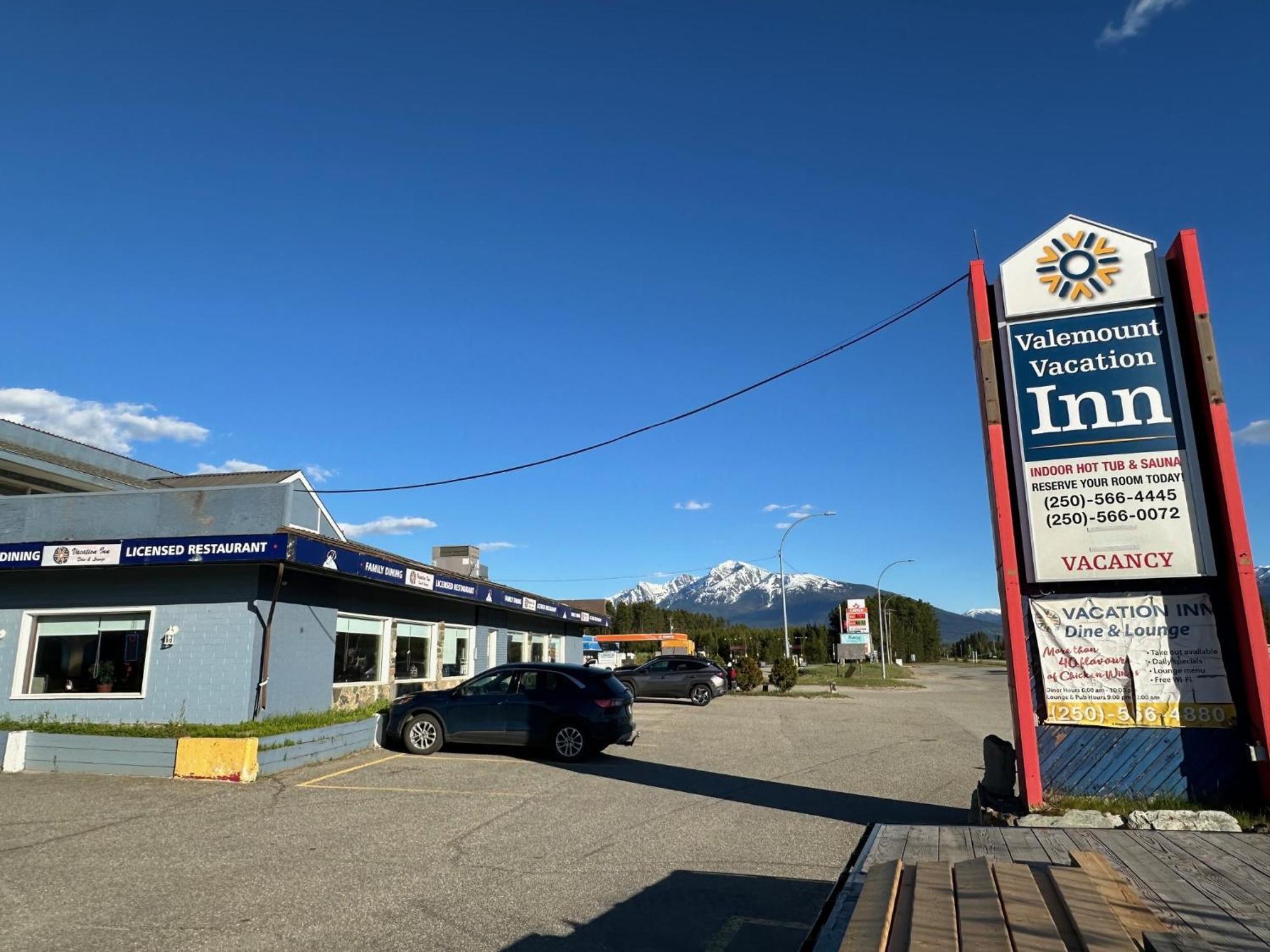Valemount Vacation Inn Exterior foto